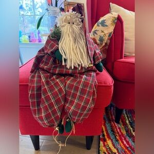 Vintage 90’s Plaid Santa Claus Decor with Green mittens UEC